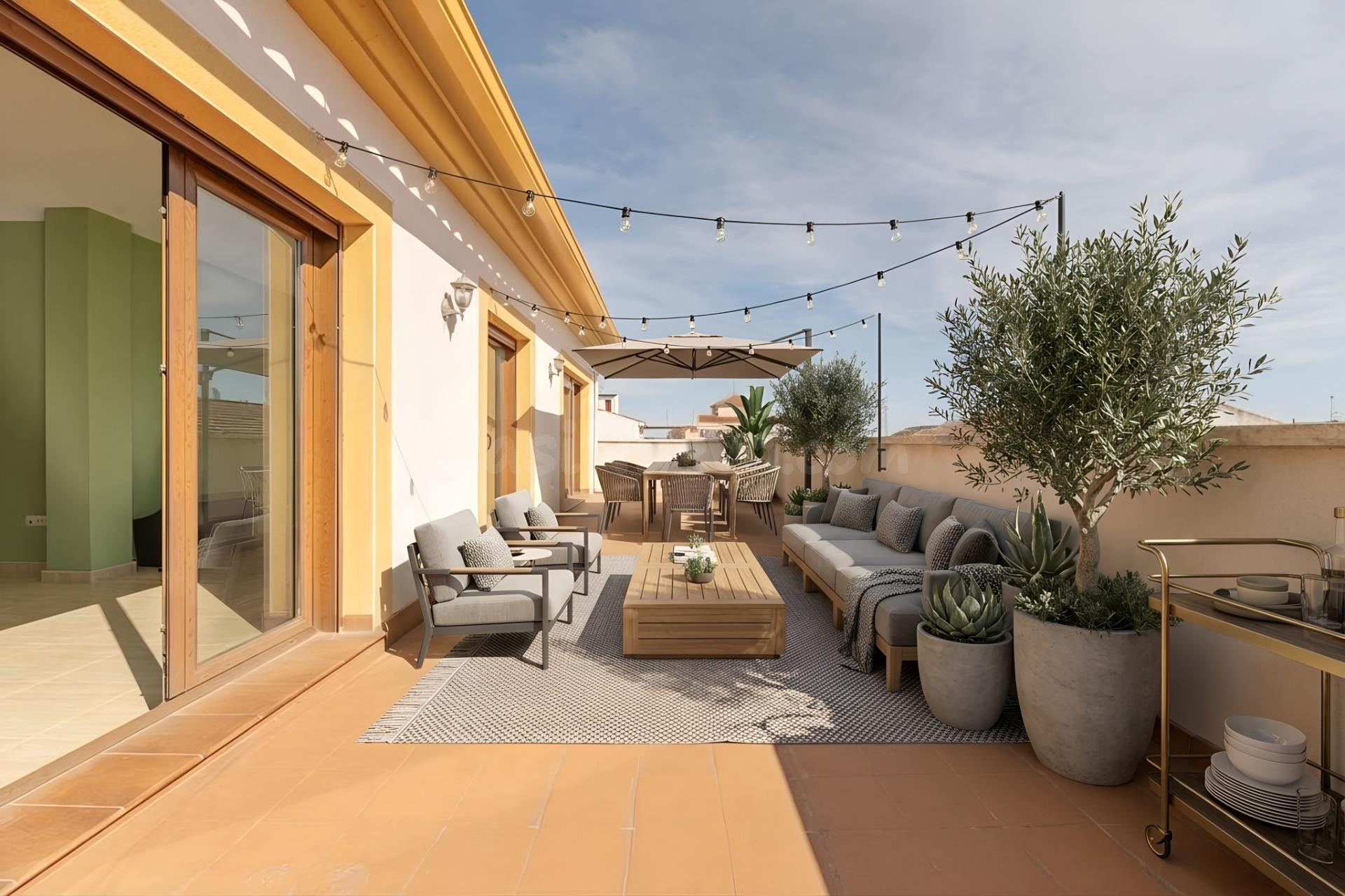 Ático de 283 m2 con terraza privada en el centro | Posibilid - foto 4