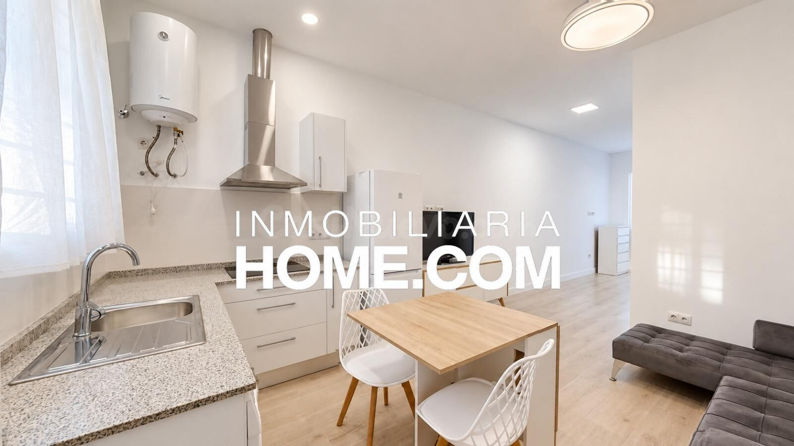 Apartamento a estrenar de 42 m2 junto a María Zambrano