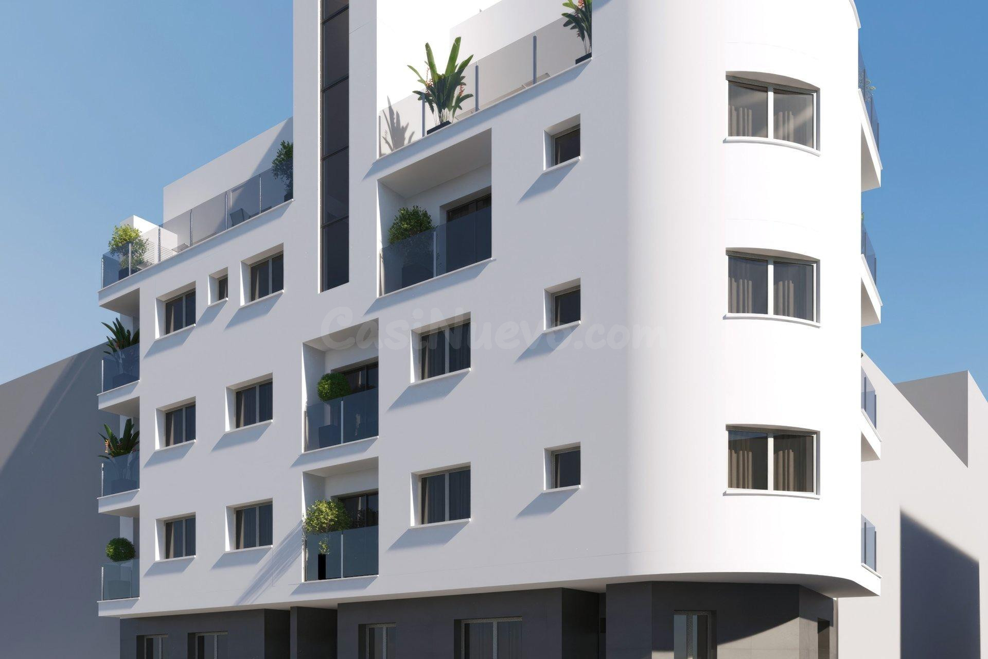 GRAN APARTAMENTO EN TORREVIEJA: 1 HAB, 1 BAÑO