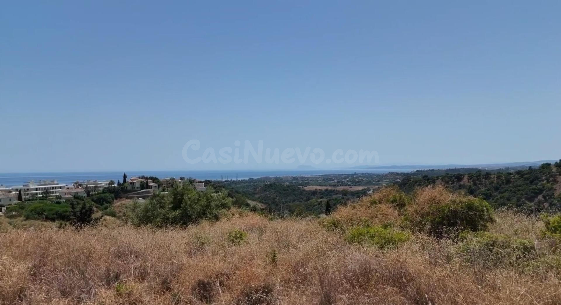 Parcelas de lujo en La Panera (Selwo, Estepona): más de 5.000 m2 con vistas 180° al mar, Gibraltar y África