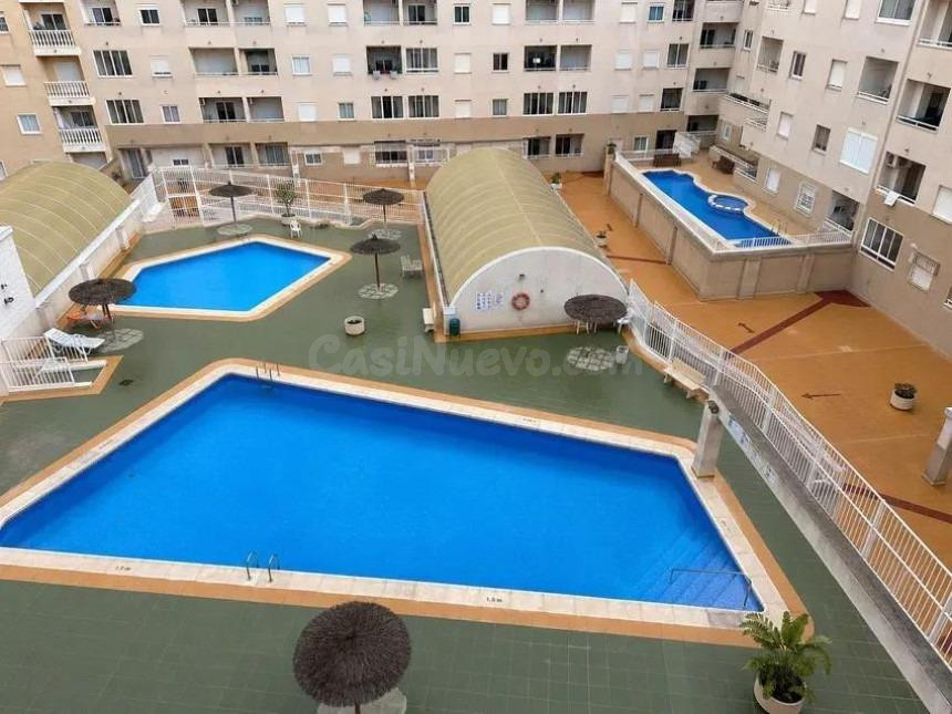 GRAN APARTAMENTO EN TORREVIEJA: 2 HAB, 1 BAÑO