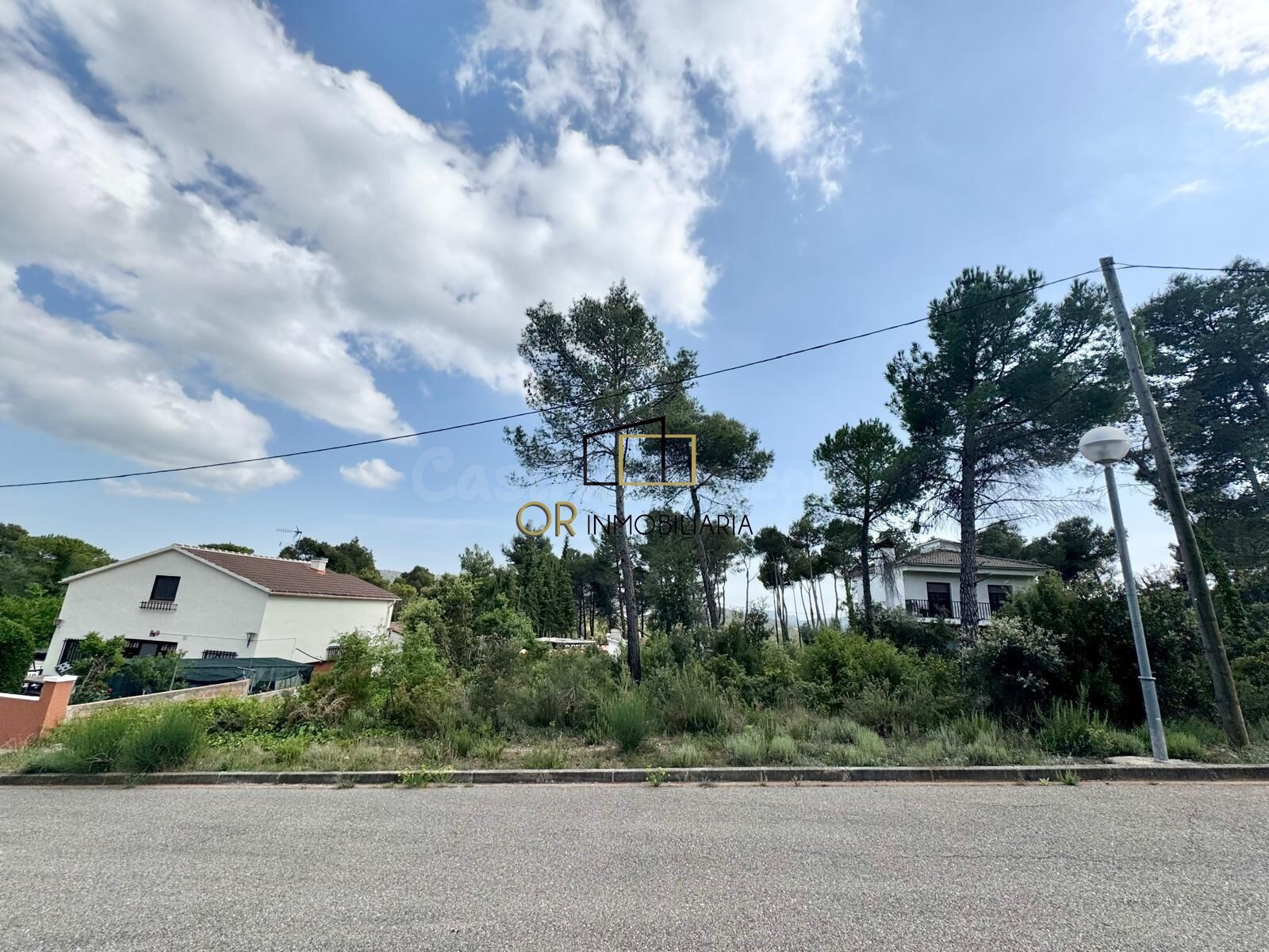 Terreno urbano en venta en Pontons – 400 m2