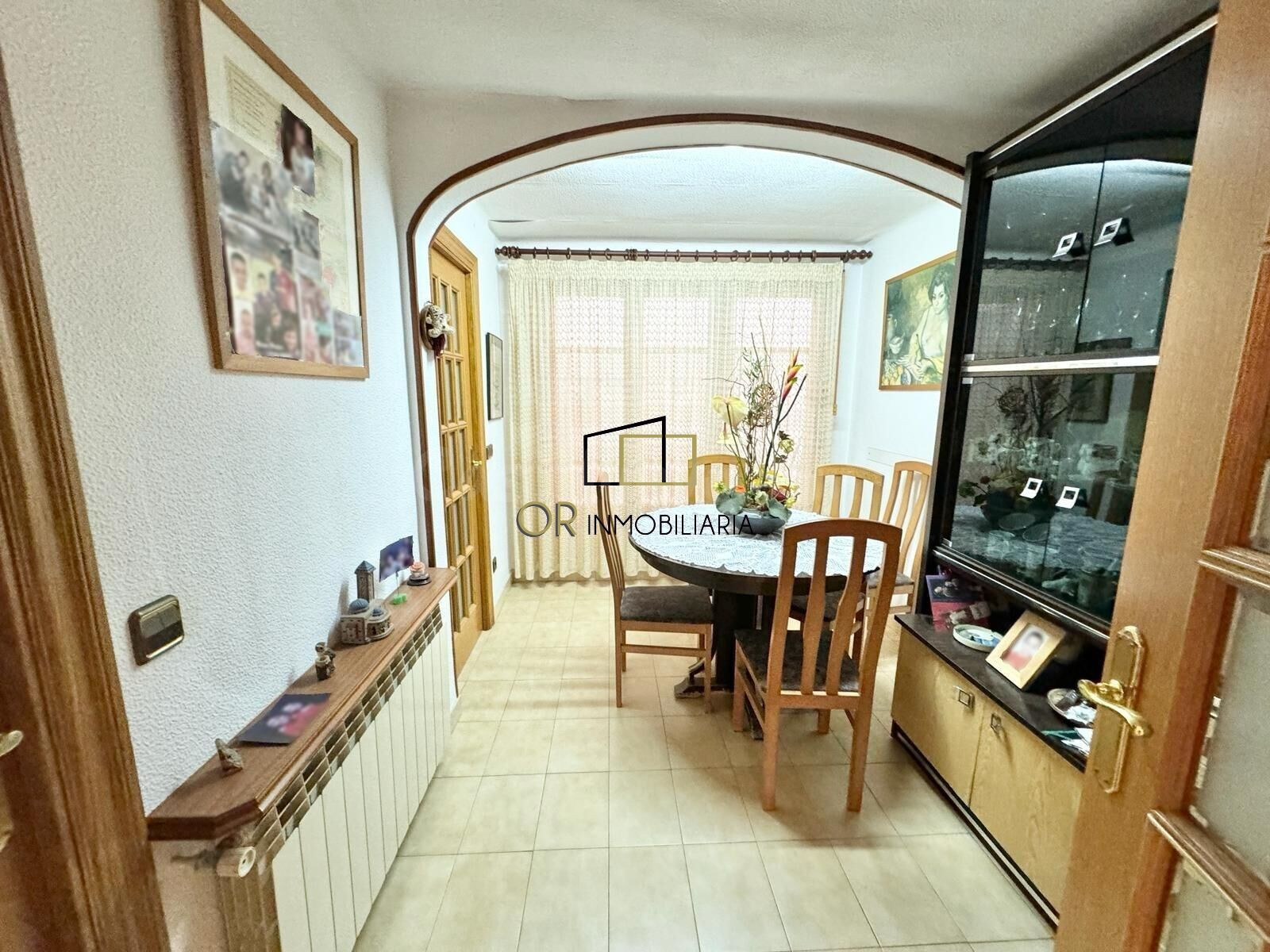 Casa adosada de 3 habitaciones, terraza y garaje en Poble Nou, Vilafranca del Penedès