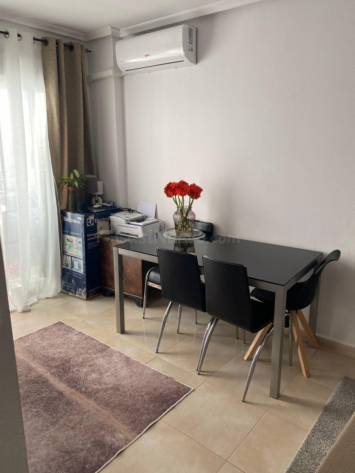 GRAN APARTAMENTO EN TORREVIEJA: 1 HAB, 1 BAÑO