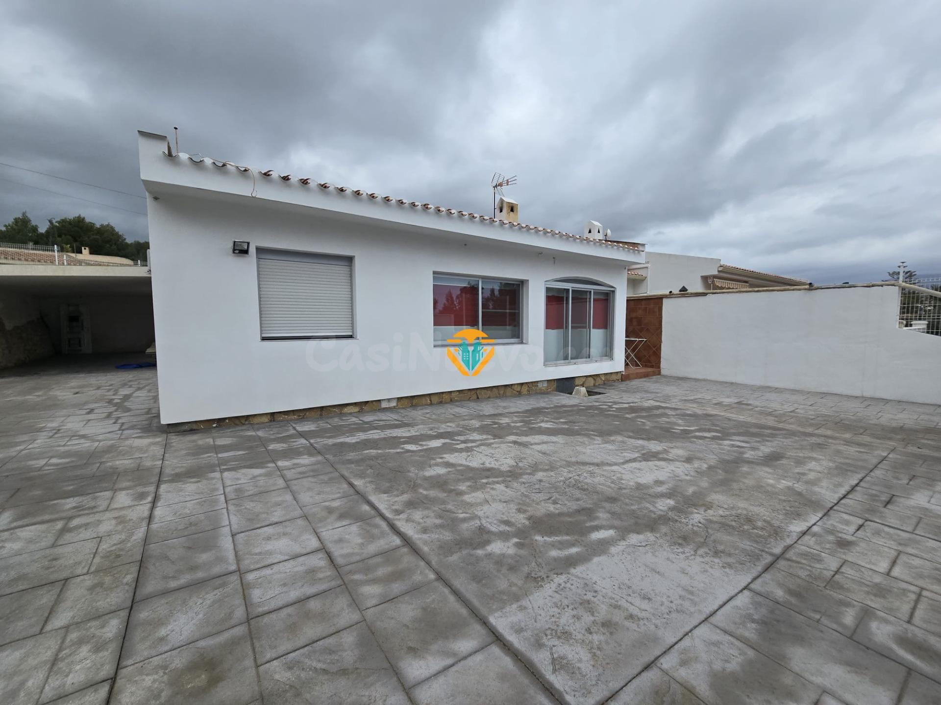 Exclusivo Chalet Reformado en la Idílica Barranco Hondo, La Nucía ✨