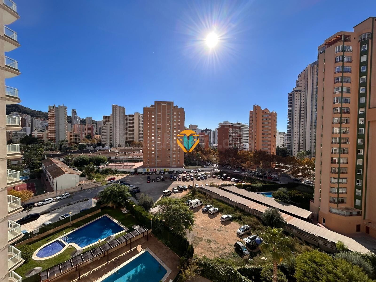 ¡Tu hogar soñado en Benidorm! ️✨