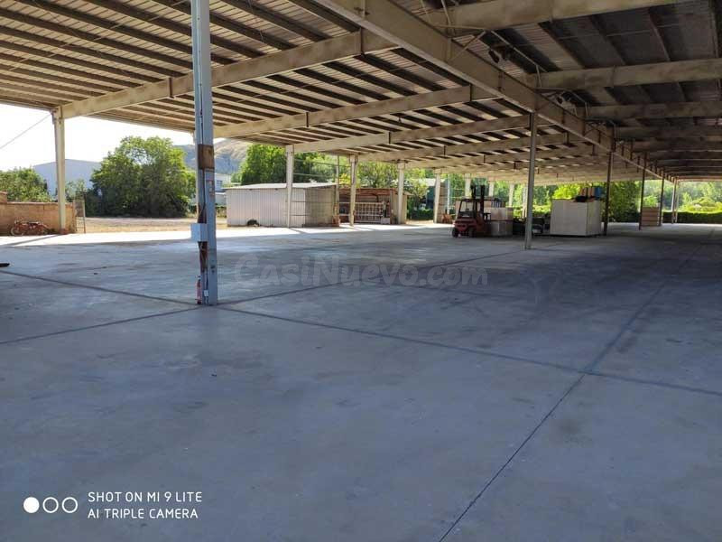 Nave industrial 2173m² en alquiler - Estación - San Antonio