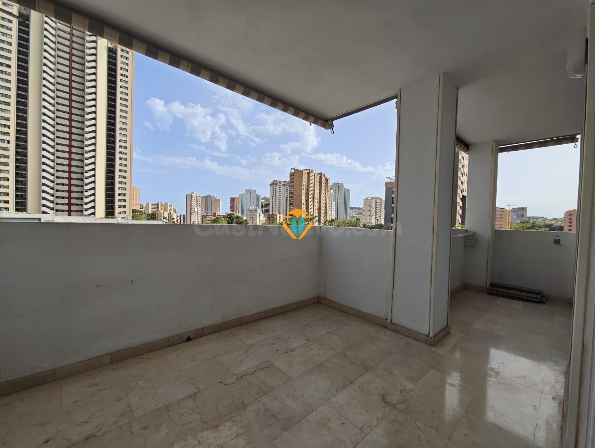 Impecable Piso de 3 habitaciones en Benidorm, Zona Hotel Bali