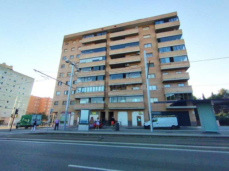 Local comercial 79m² en venta - Parque Goya