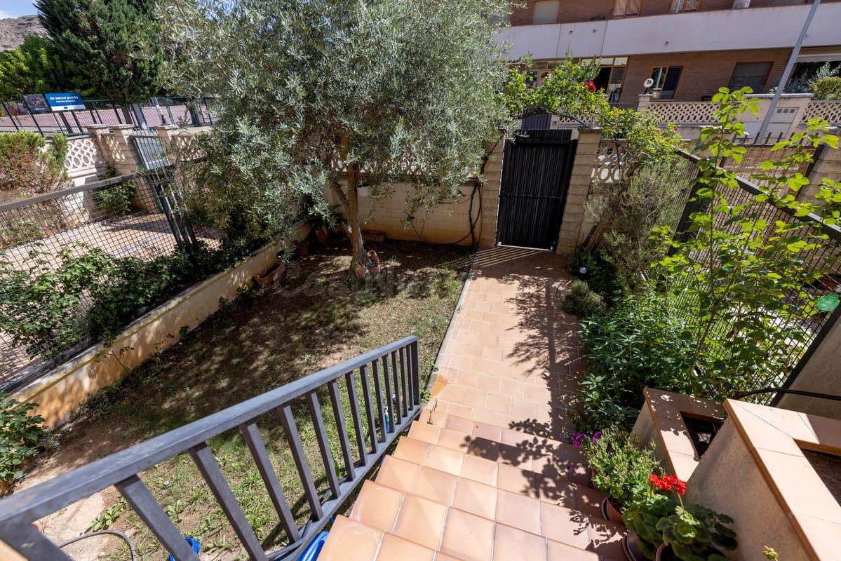 Adosado 5 habitaciones 238m² en venta - Zona margarita - foto 3