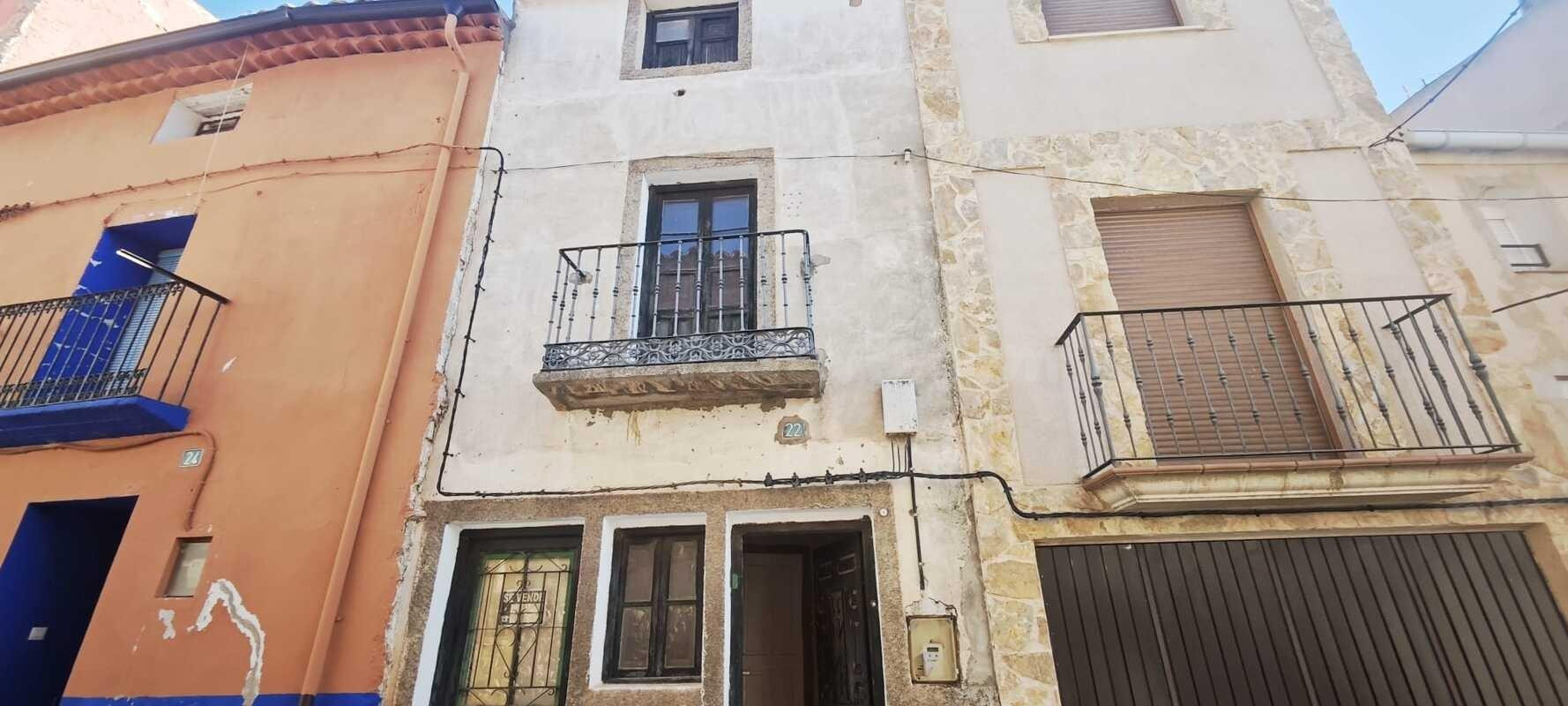 Casa 3 habitaciones 122m² en venta - Campillo de Aragón