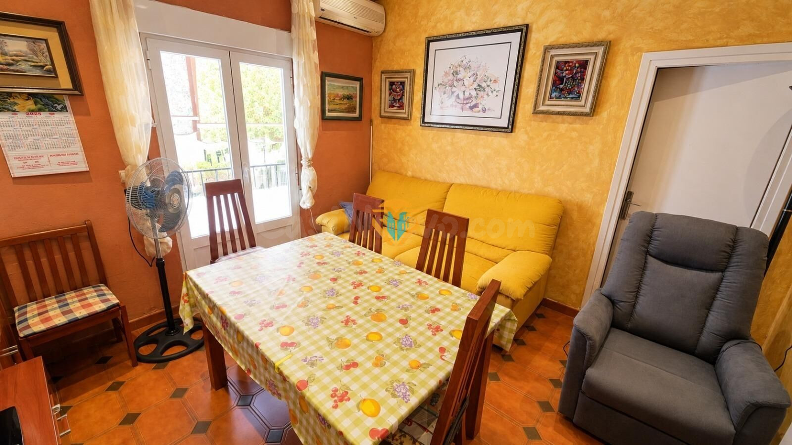 PISO EN BENIDORM CENTRO CON PARKING INCLUIDO!