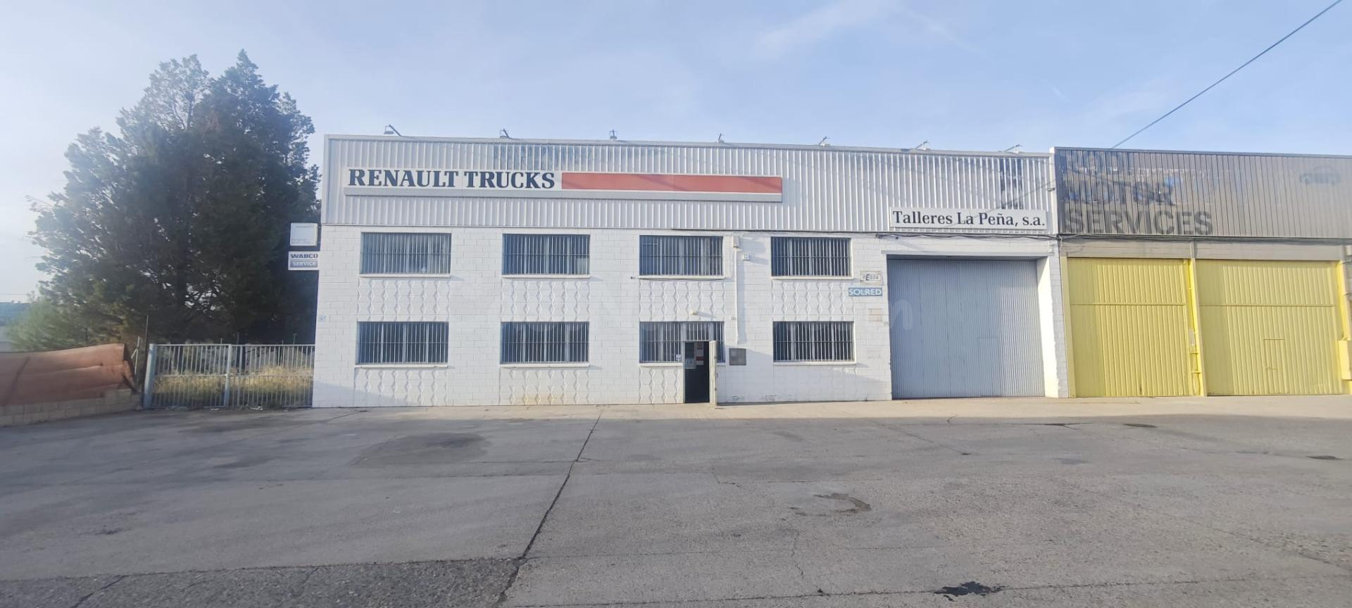Nave industrial 1000m² en venta - Estación - San Antonio