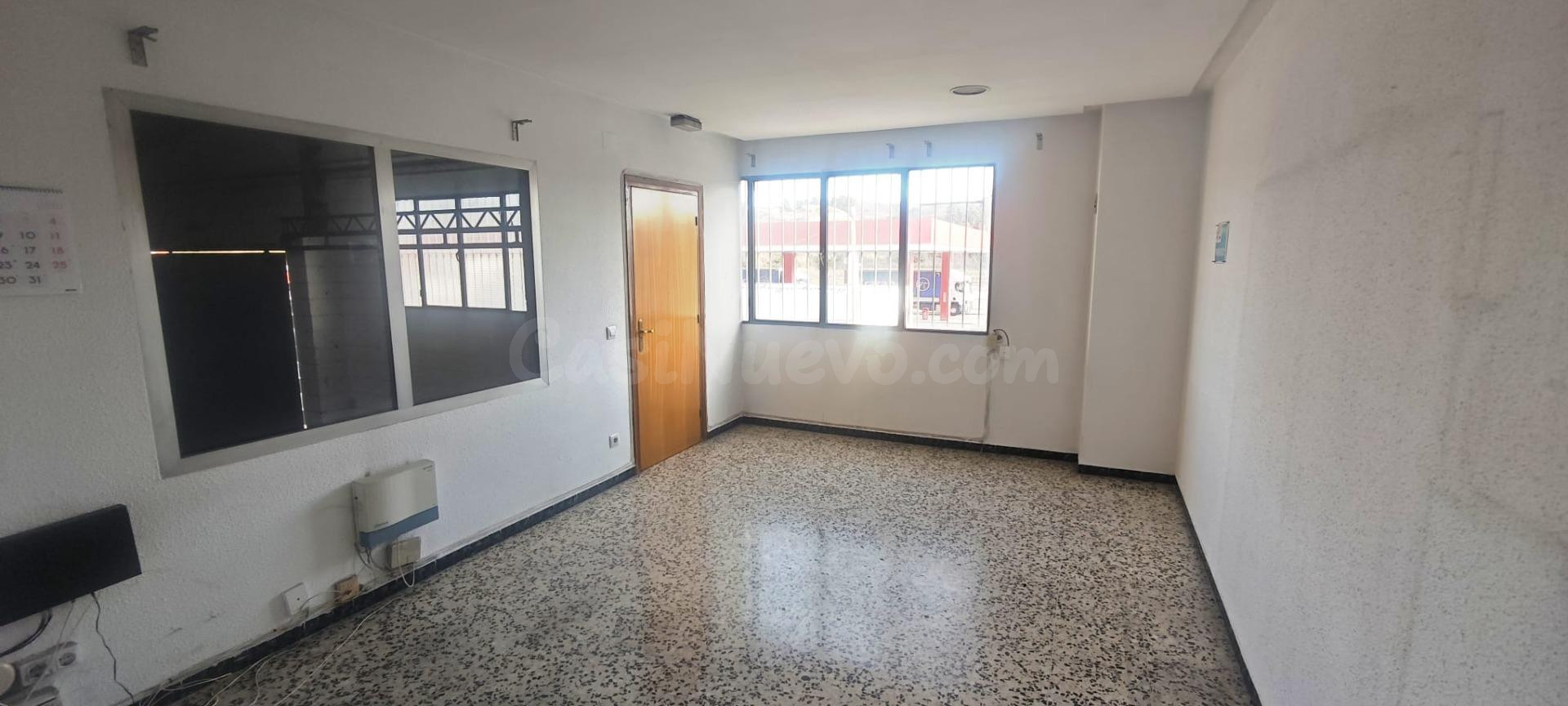 Nave industrial 1000m² en venta - Estación - San Antonio - foto 5
