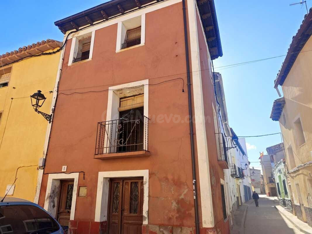 Casa 4 habitaciones 198m² en venta - LONGARES