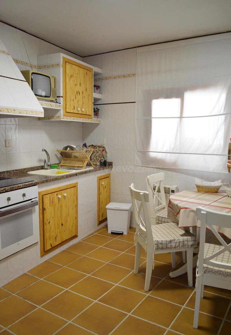Casa 7 habitaciones 306m² en venta - Albalate del arzobispo - foto 5