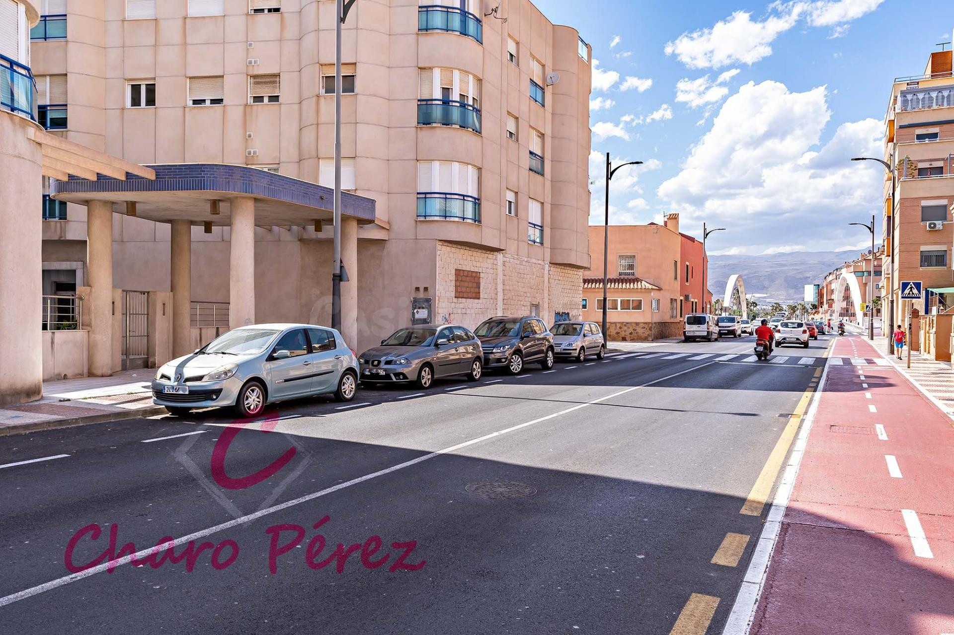 Piso de 2 dormitorios Zona Juan Carlos
