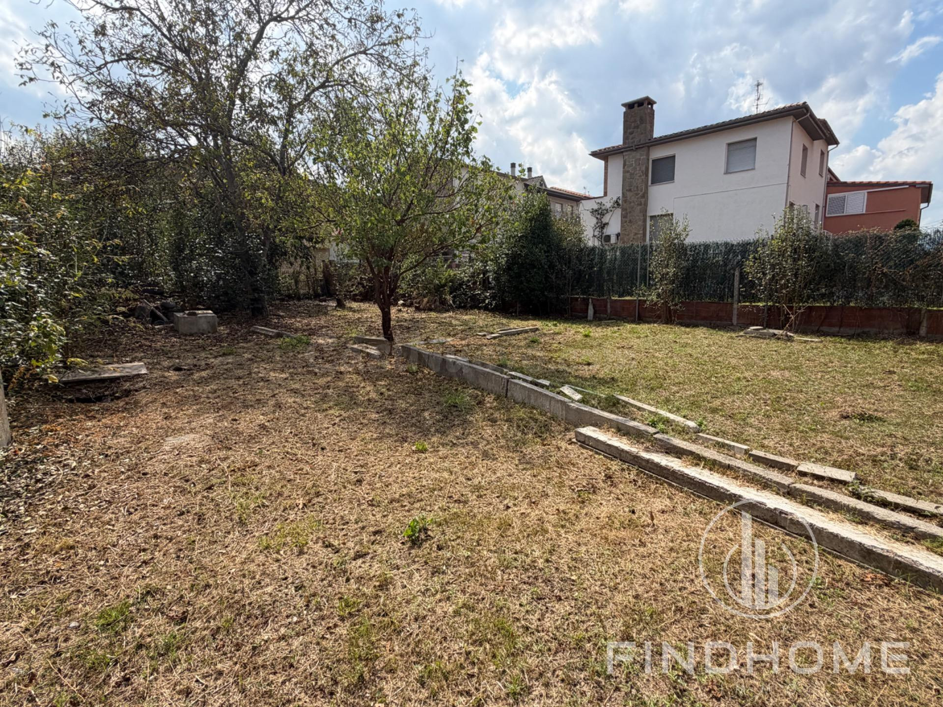 Terreno urbano en venta - Sant joan de les fonts - foto 2