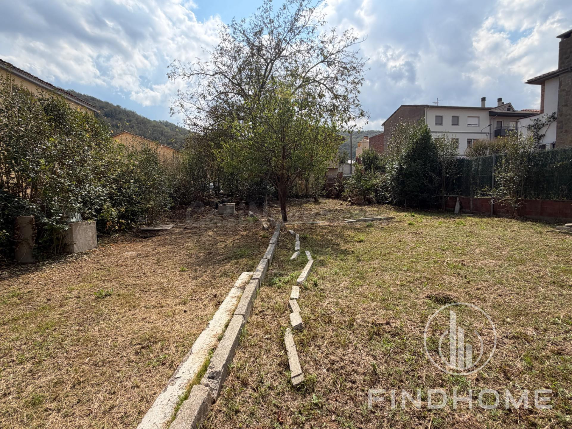 Terreno urbano en venta - Sant joan de les fonts - foto 3