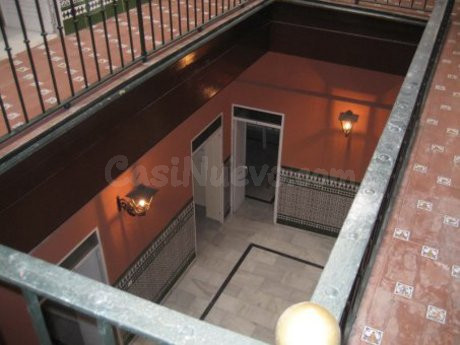 Hostal 22 habitaciones 550m² en venta - Alameda