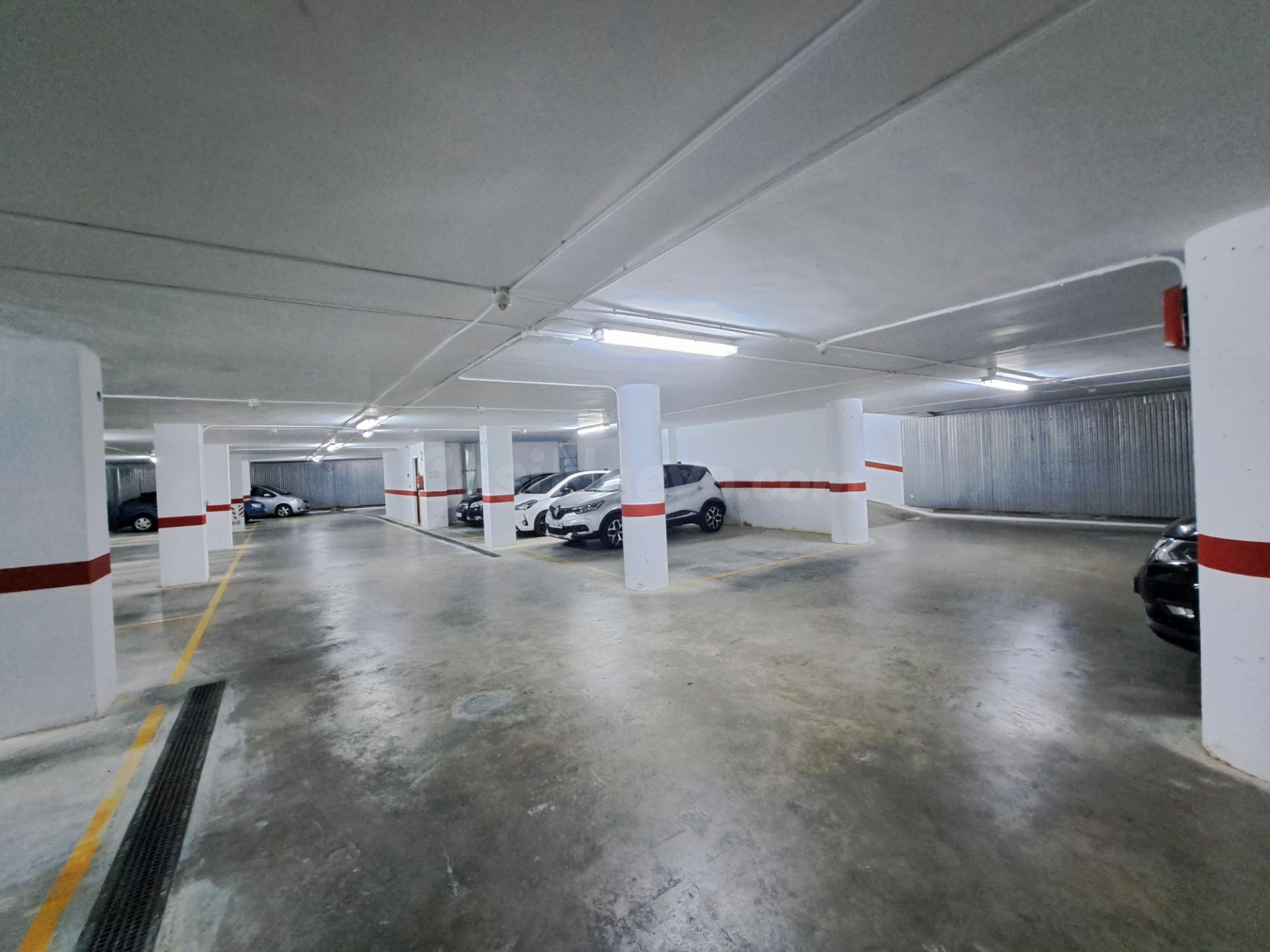 PLAZA DE GARAJE EN VENTA - foto 2