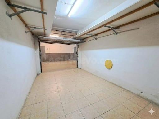 Se vende garaje con cabina cerrada en la zona de Albuixarres - foto 4