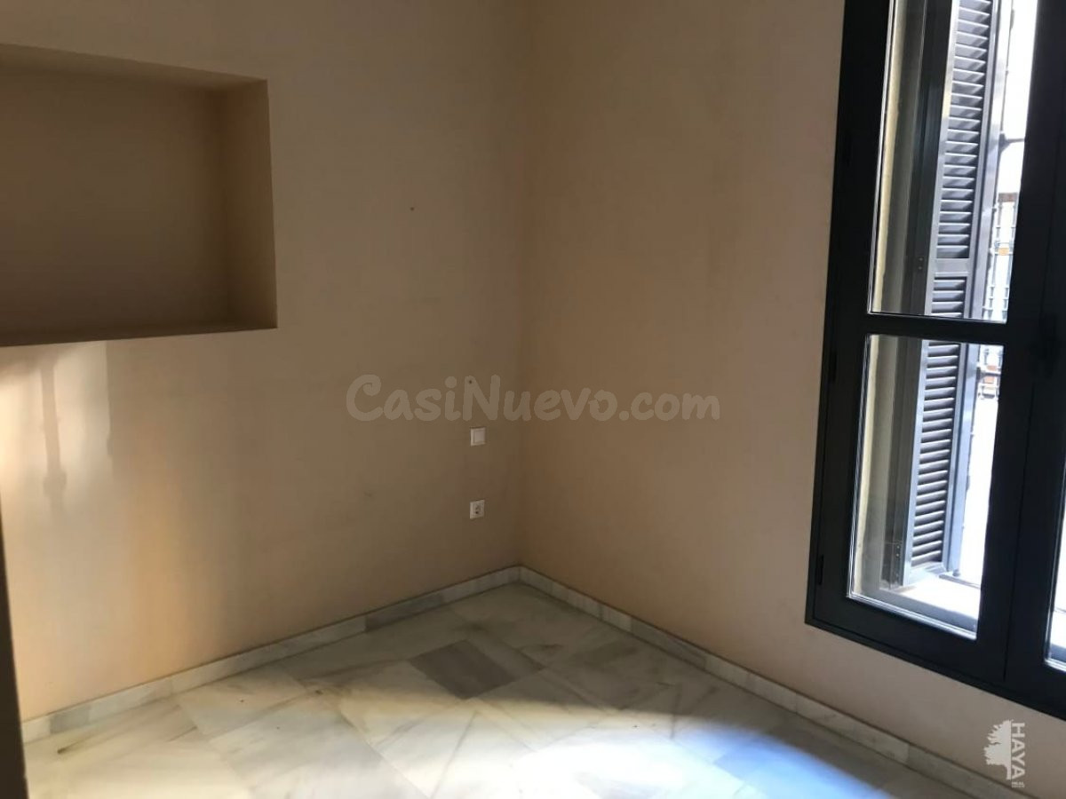 Piso 2 habitaciones 77m² en venta - Alameda