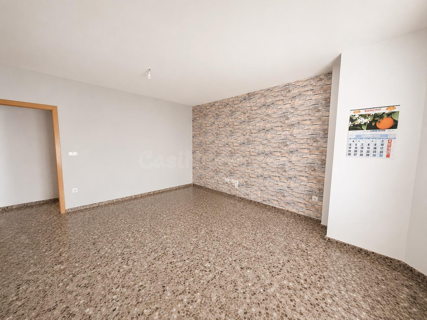 Amplio y Luminoso Piso Seminuevo en venta en Albalat de la Ribera!
