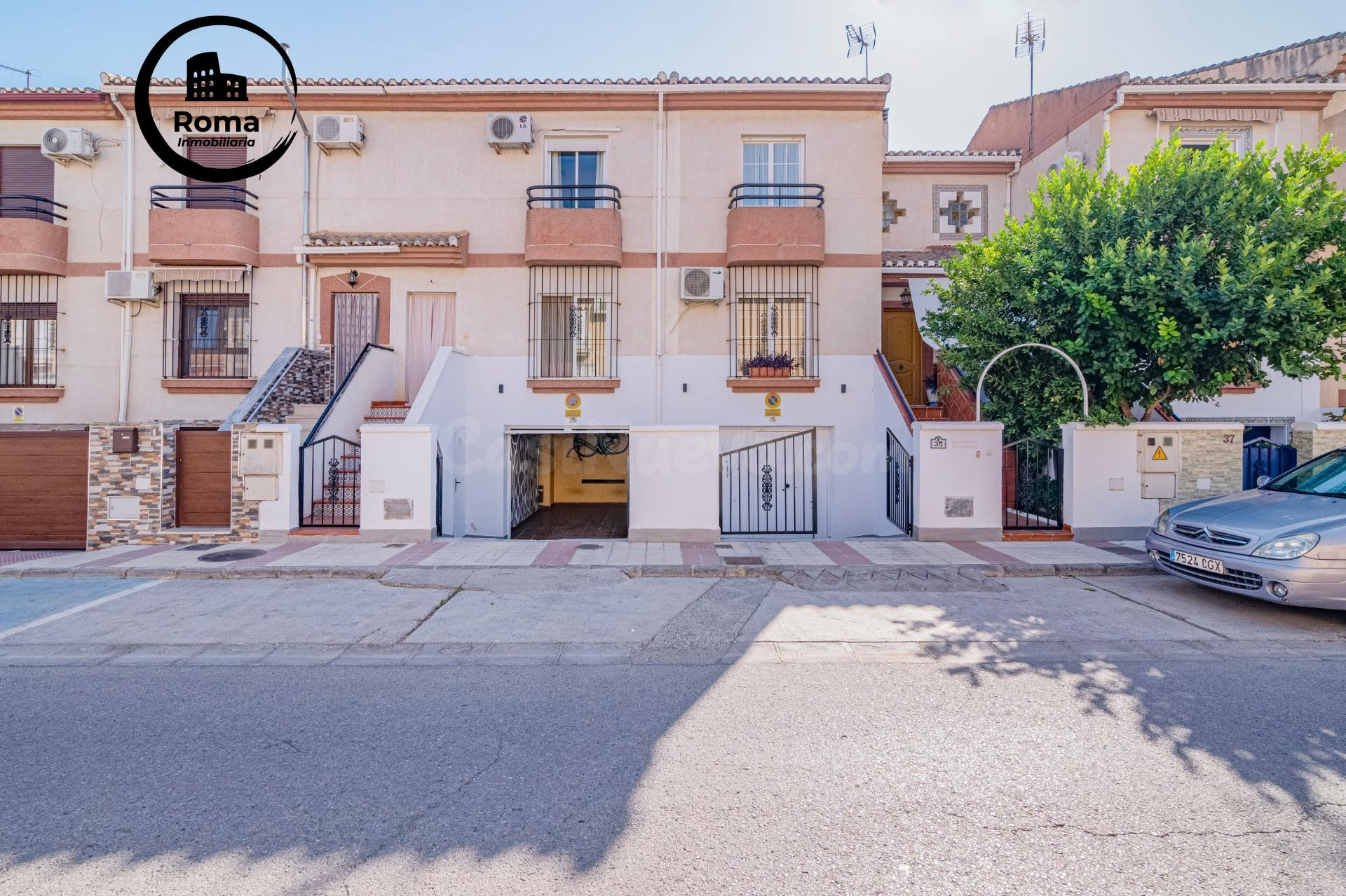AMPLIA VIVIENDA EN CHAUCHINA CON PISCINA