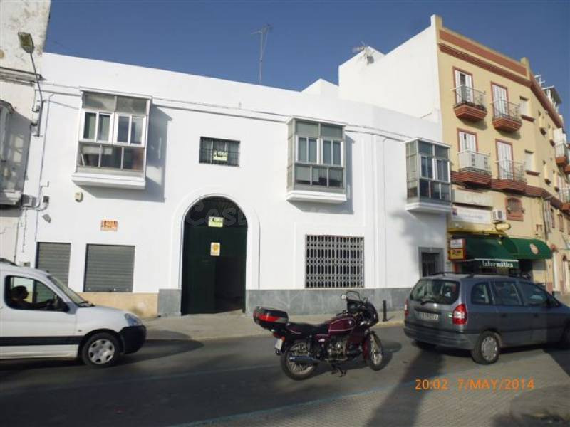 Naves Industriales en el centro de la ciudad