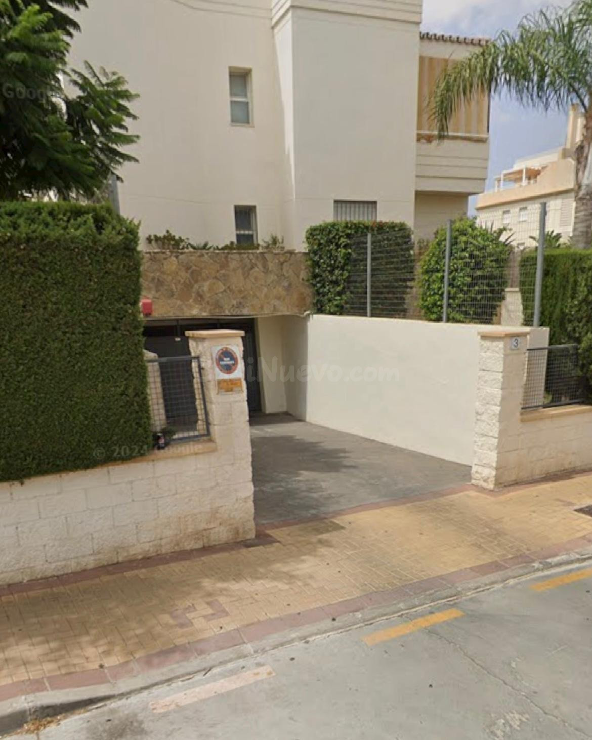 Amplio Garaje en Churriana, Málaga - Oportunidad Única