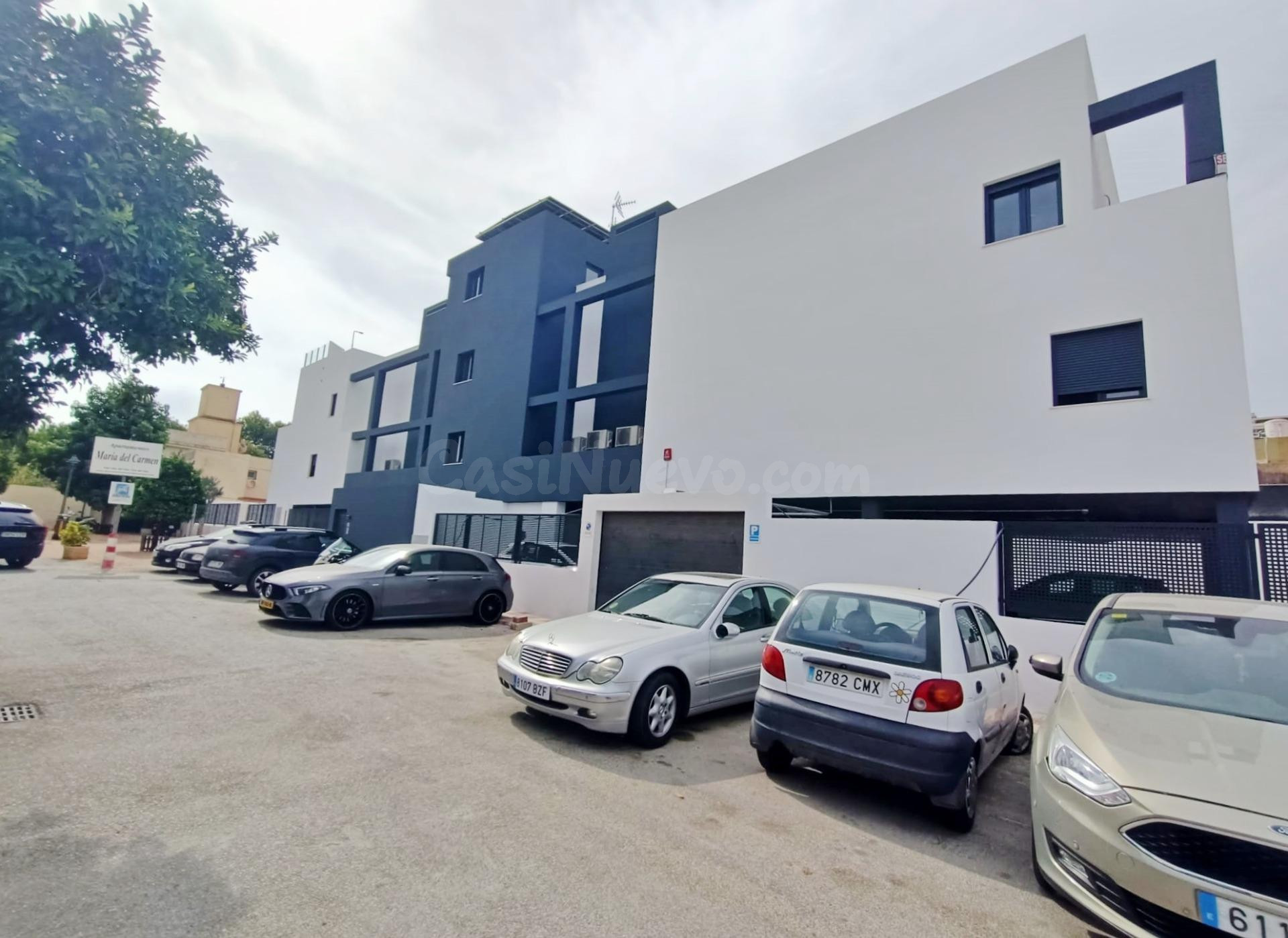 Apartamento Moderno en La Carihuela, Torremolinos - ¡Tu Refugio Ideal a Solo Pasos del Mar!