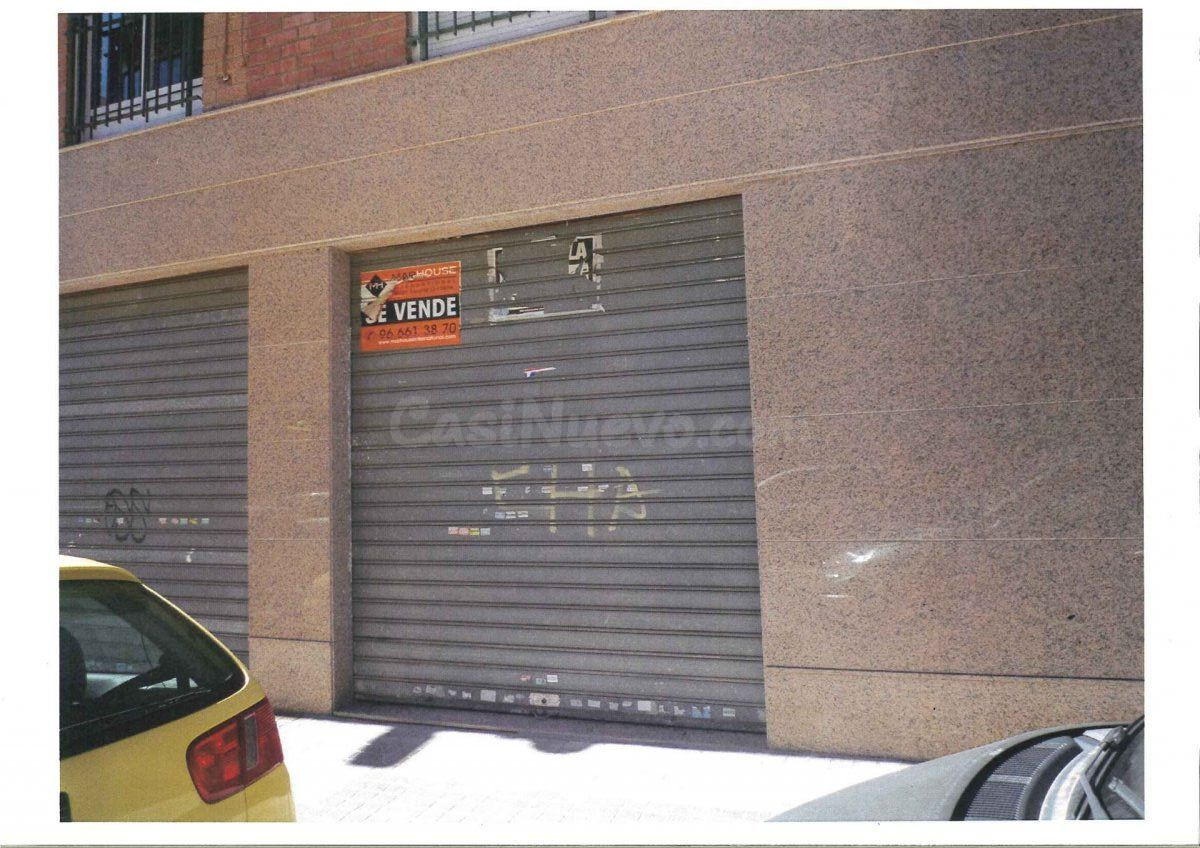 Local comercial en Elche zona Altabix, 160m2. de superficie