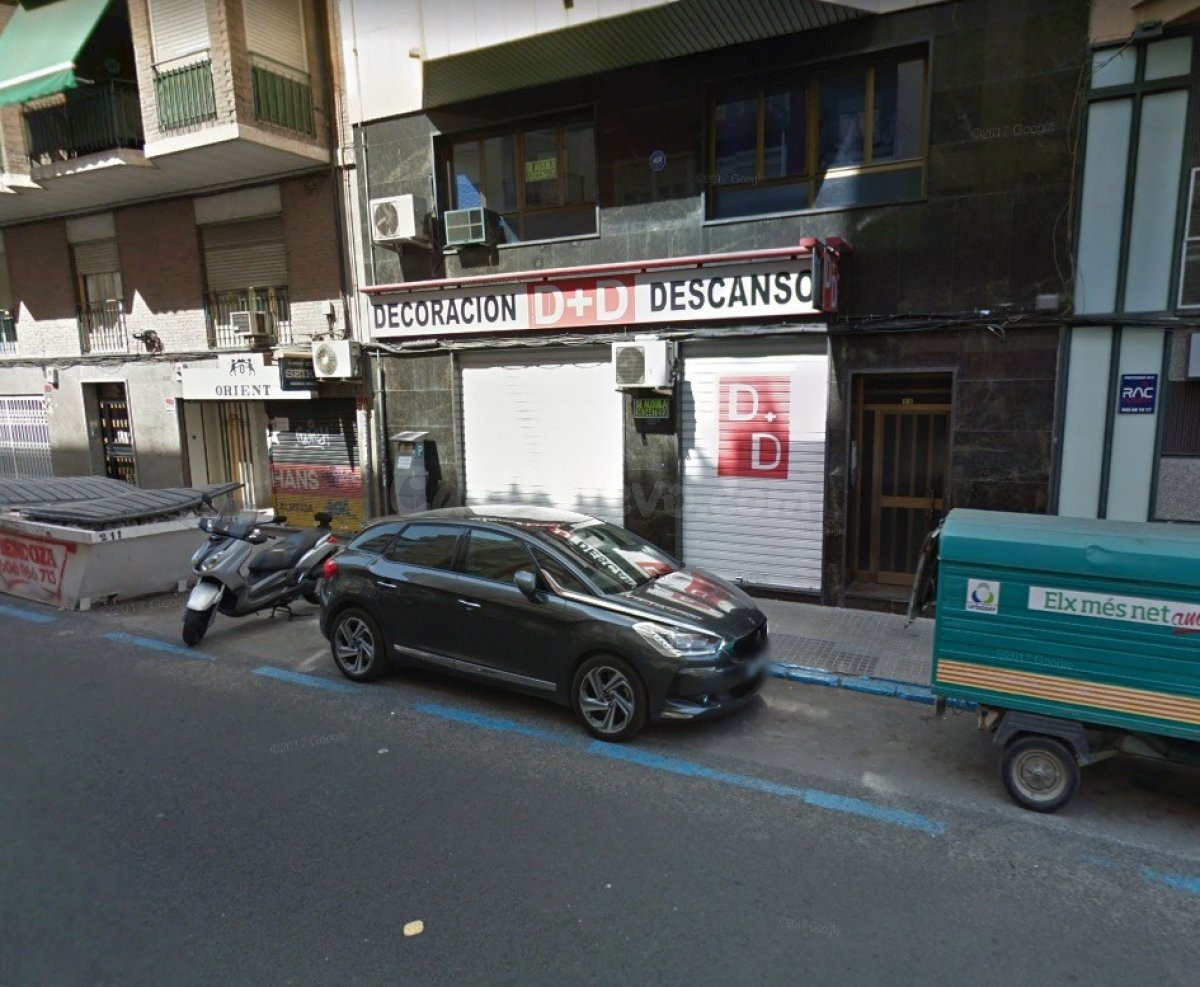 Local en Elche 140m2 C/ Jorge Juan