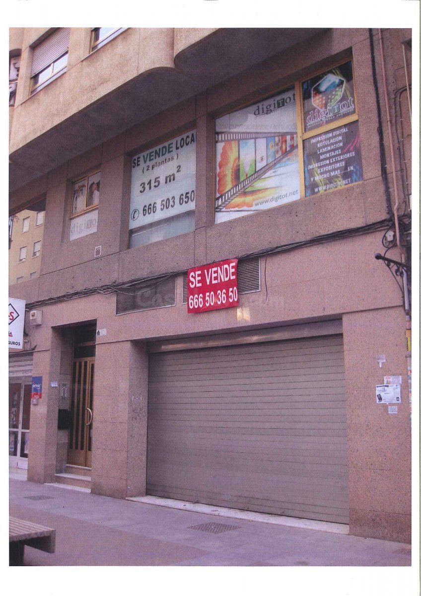 Local comercial en Elche zona Sector Quinto, 200m2 de altillo y 100 en planta baja