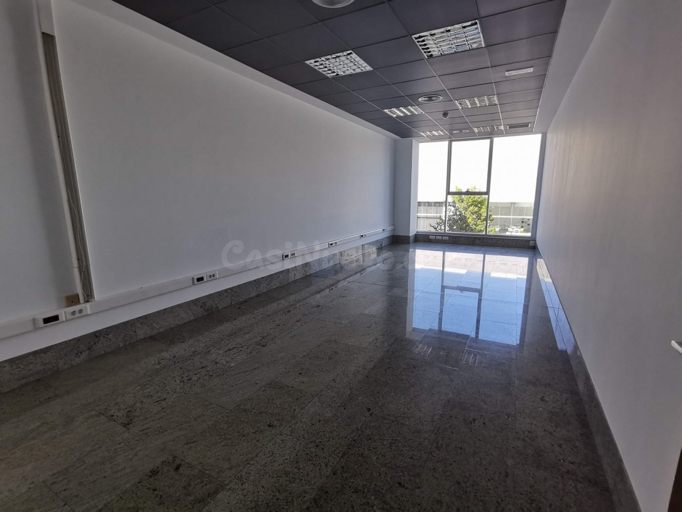 Oficinas en alquiler en "Soledad Business Center"