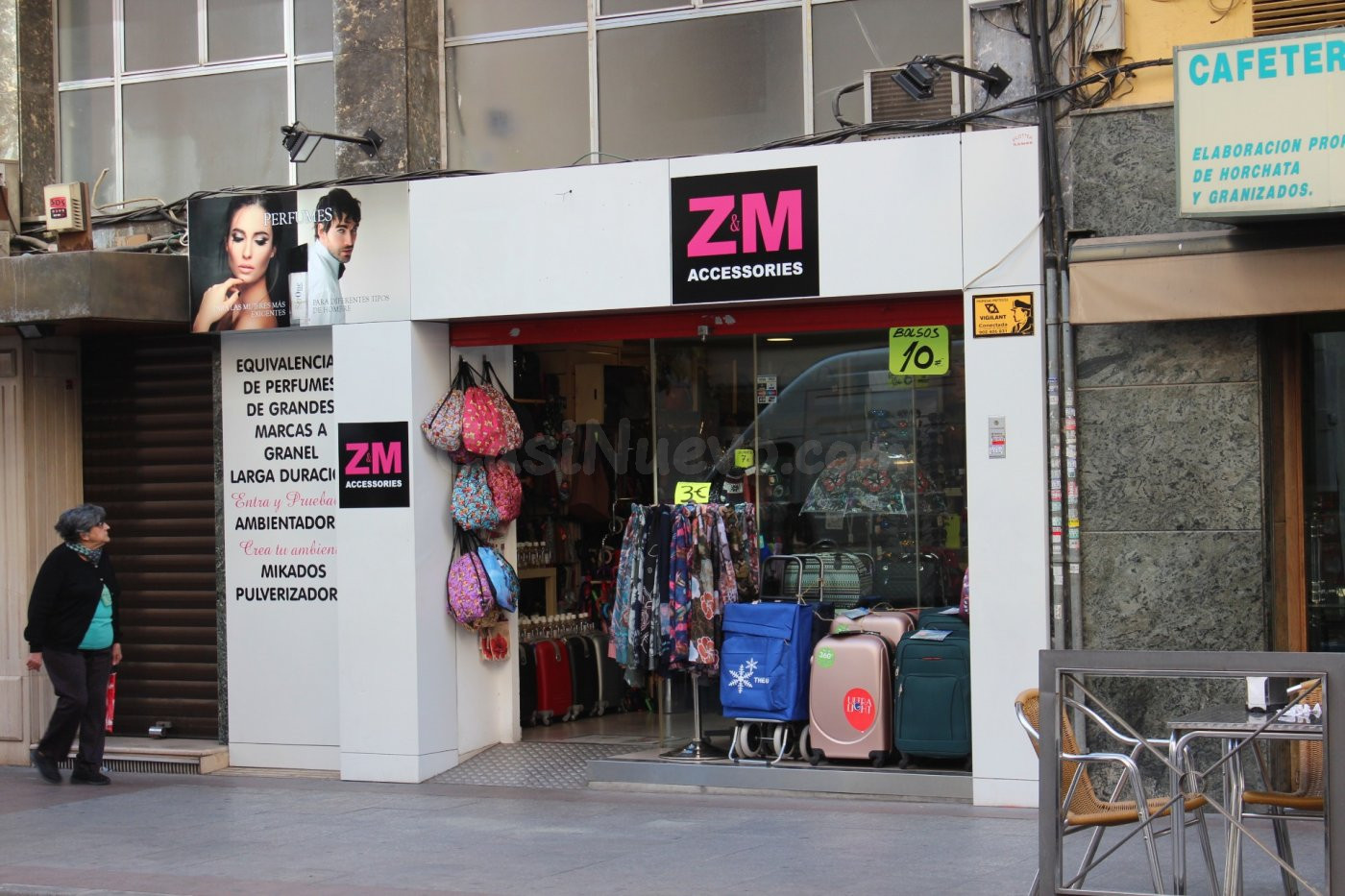 Local en venta en Elche, C/Reina Victoria 35
