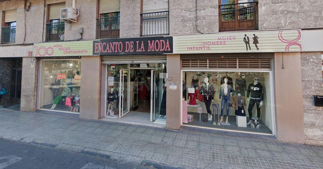 Local comercial 310m² en alquiler - Altabix