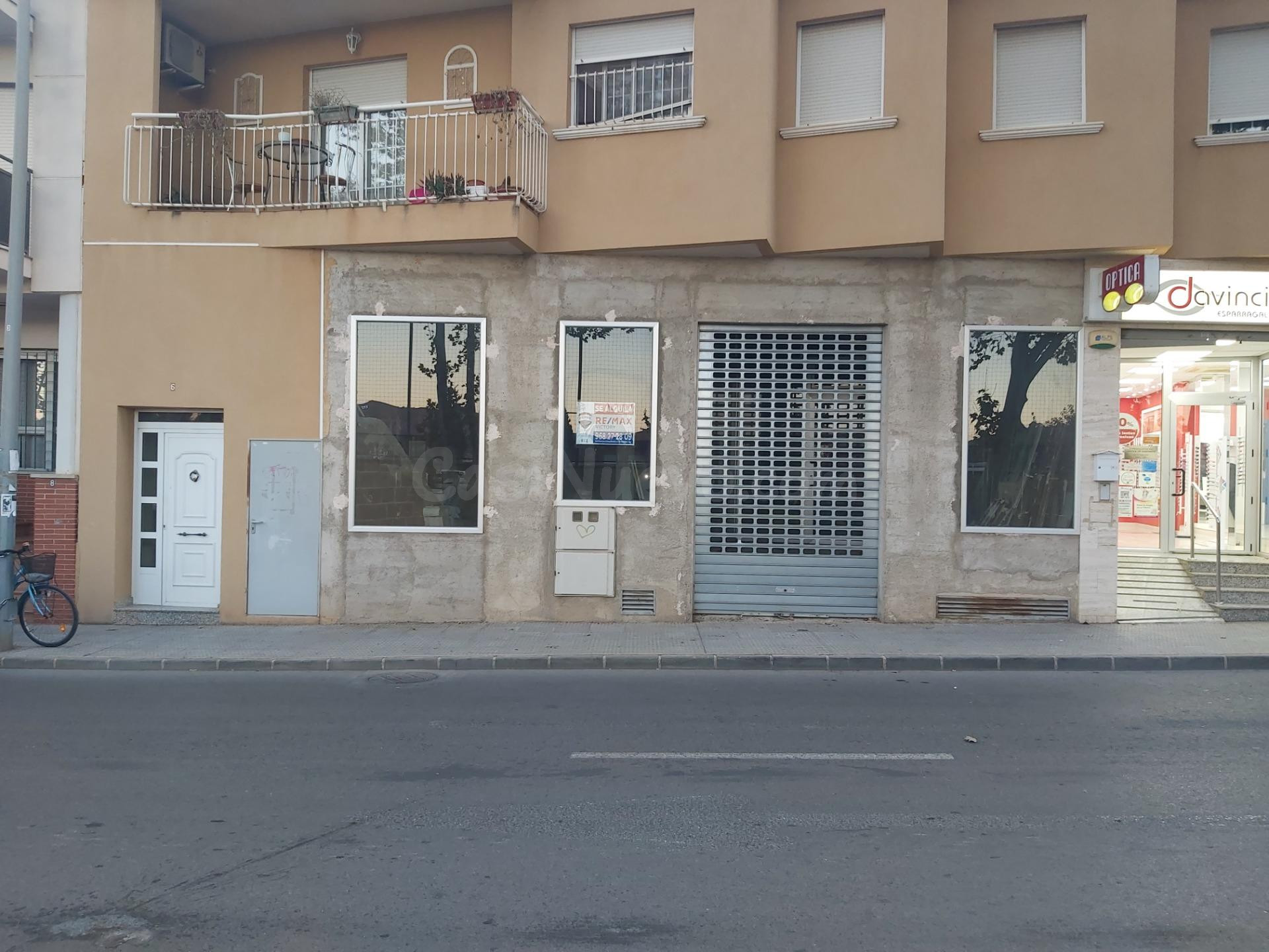 LOCAL COMERCIAL EN ALQUILER EN EL ESPARRAGAL