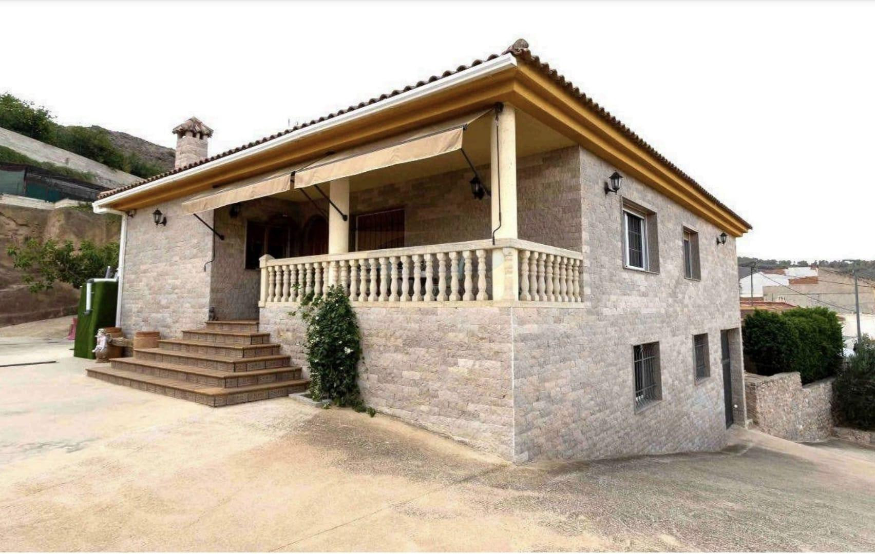 ¡Espectacular chalet independiente con vistas panorámicas en El Esparragal, Murcia!