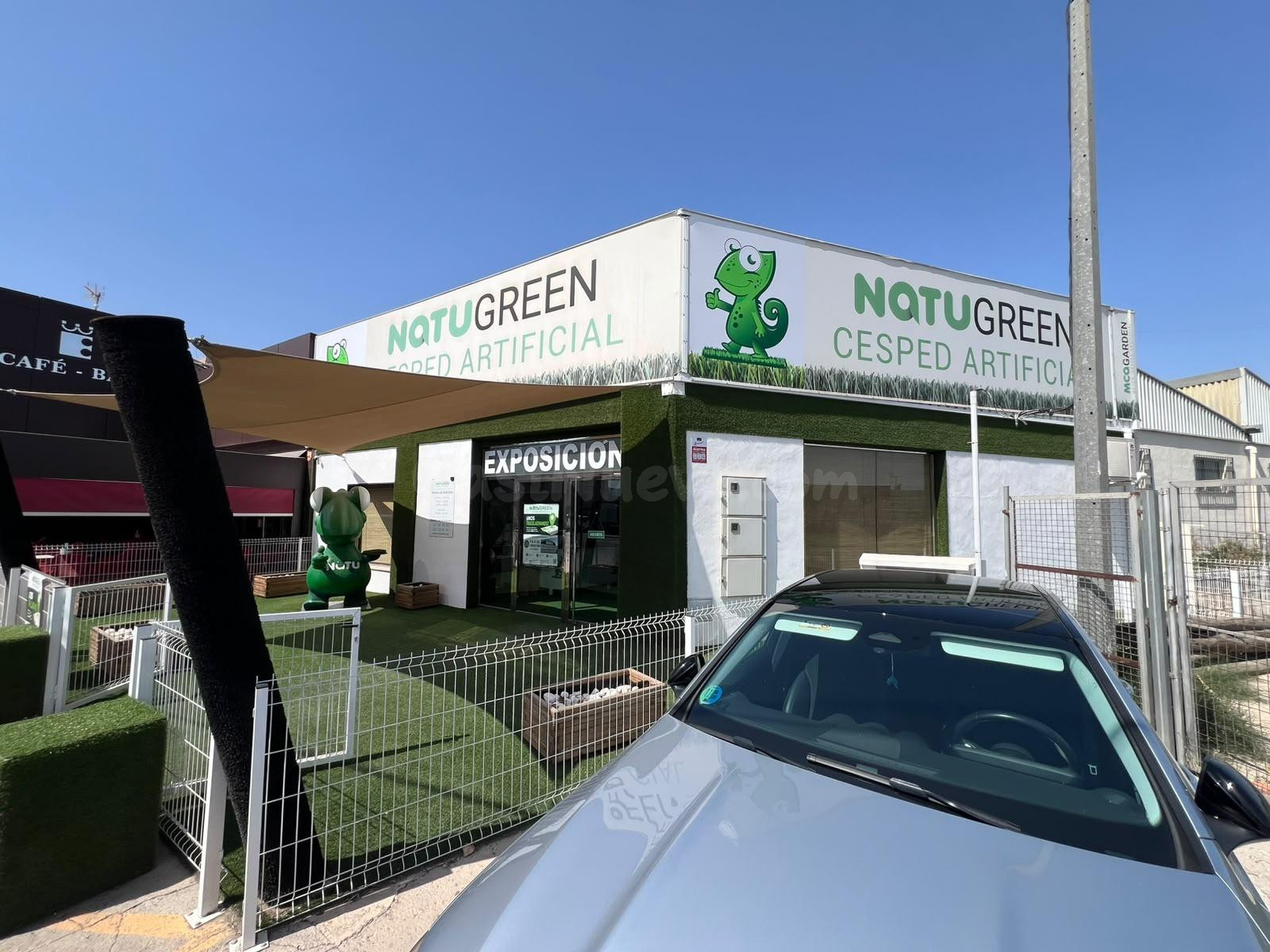 Local Comercial en carretera de Alicante de 200 m2 en Esquina
