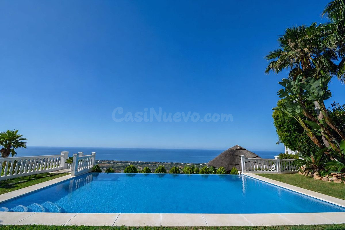 Villa 5 habitaciones 618m² en venta - Alto de los Monteros