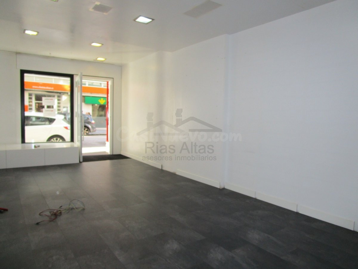 Local comercial 65m² en alquiler - Plaza de Lugo