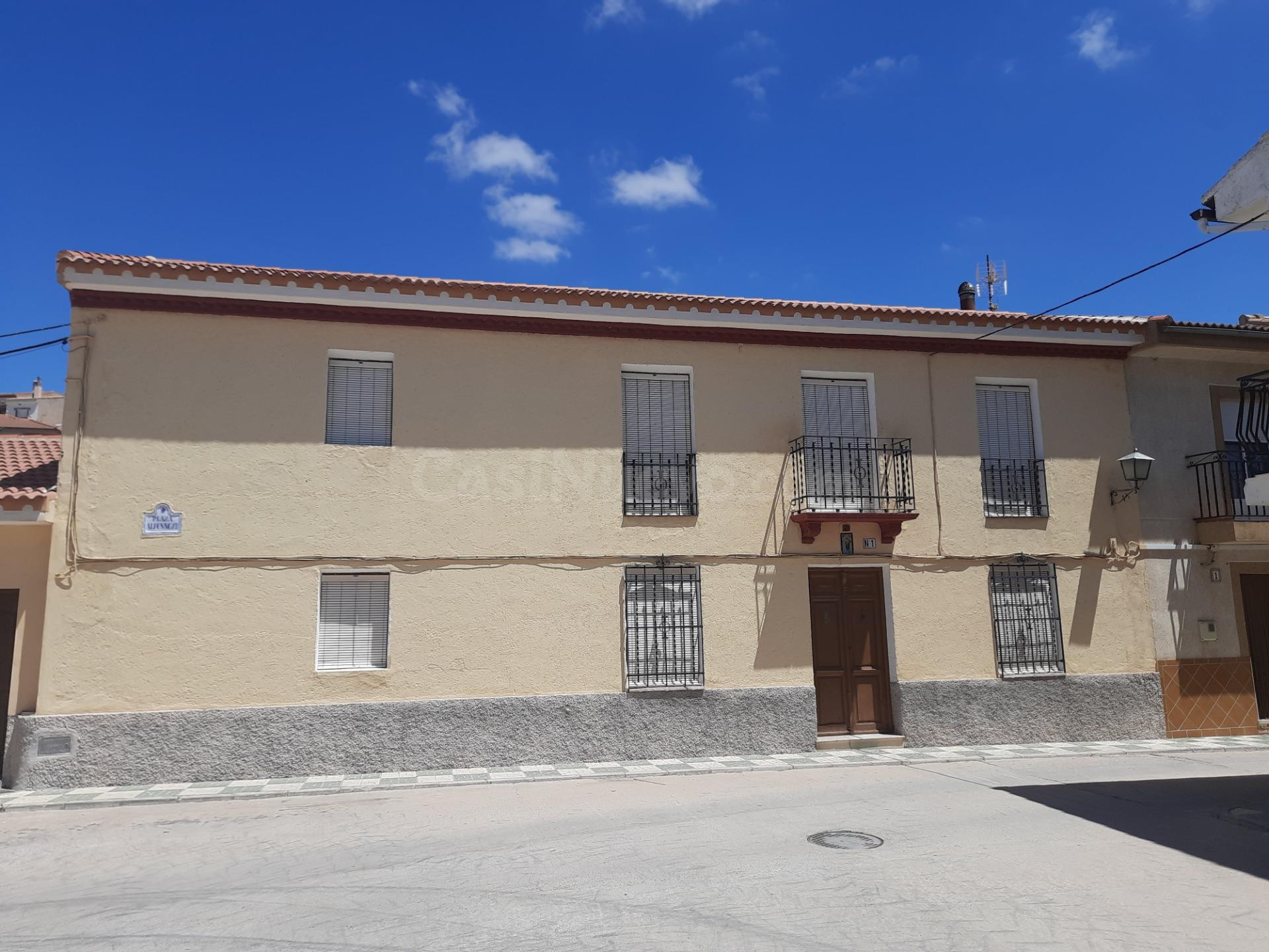 CASA DE PUEBLO EN HUELAGO - foto 3