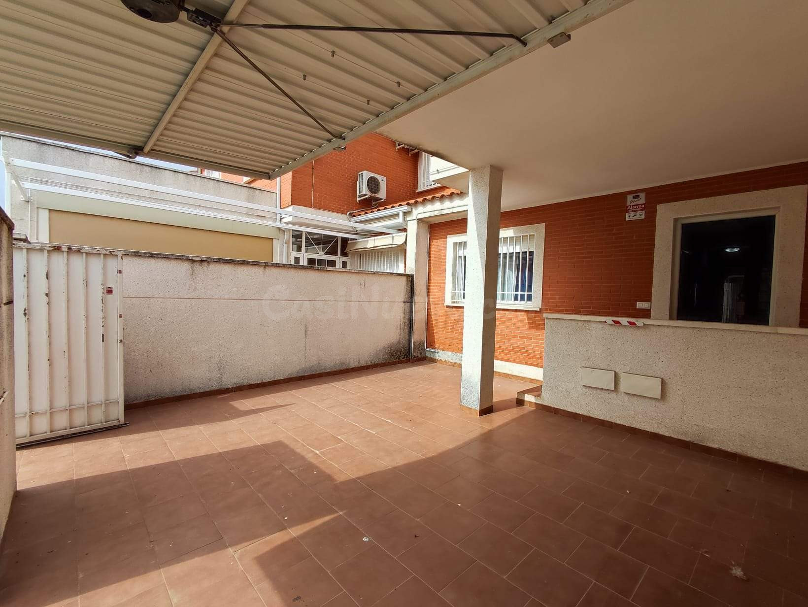Chalet pareado en venta en calle Igualdad - foto 4