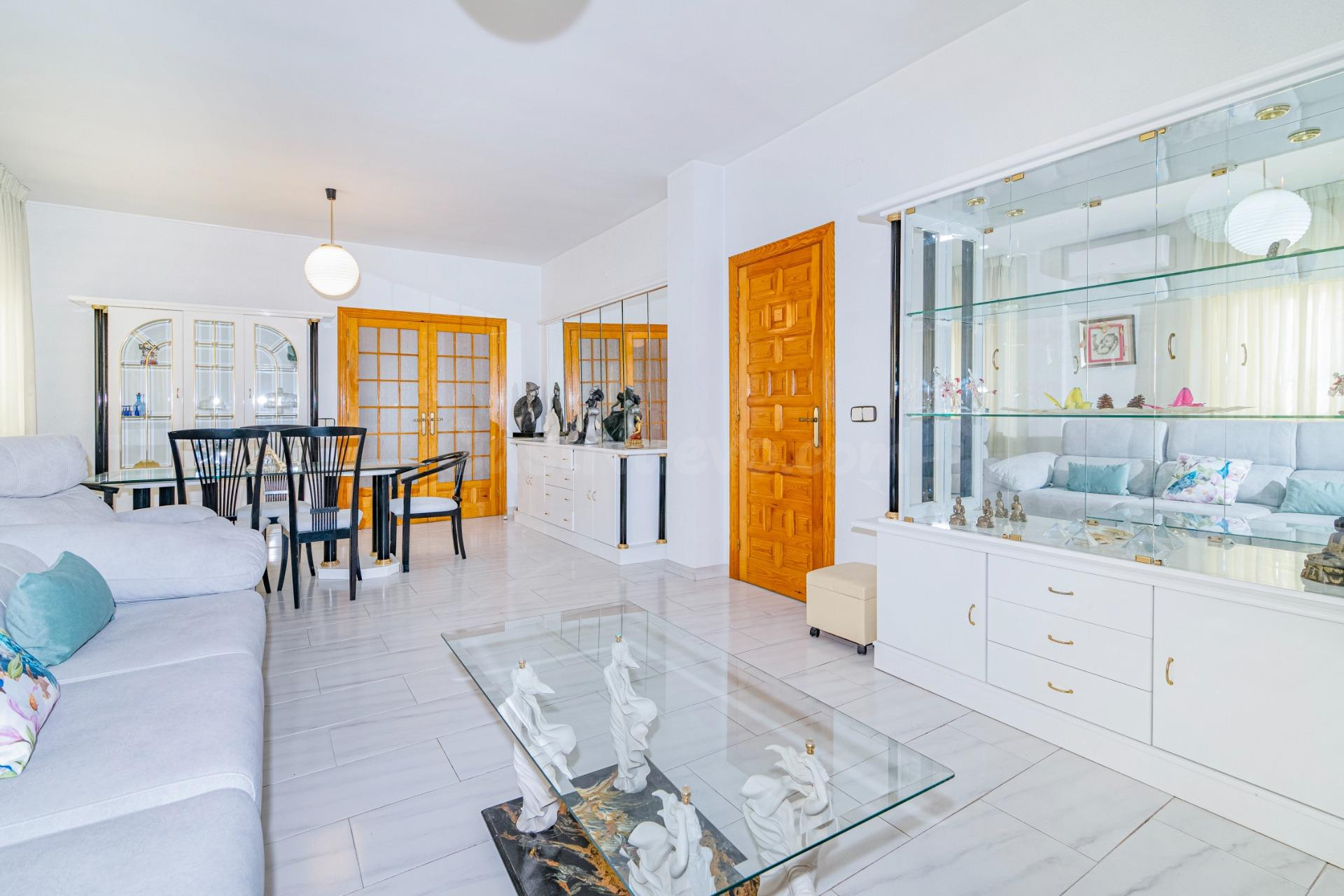 EXCLUSIVA CASA EN VEGAS DEL GENIL - foto 5