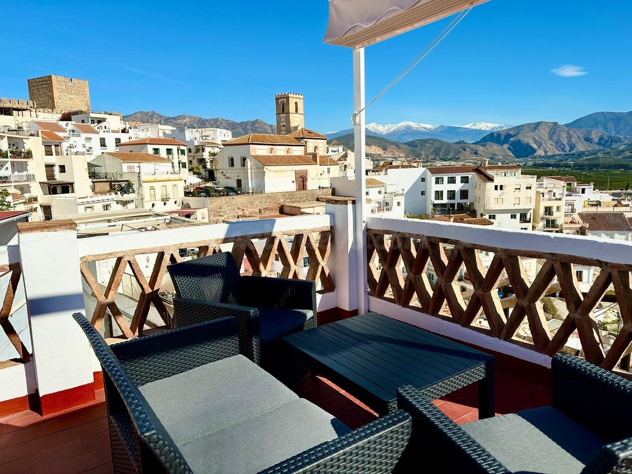 CASA EN SALOBREÑA - foto 2