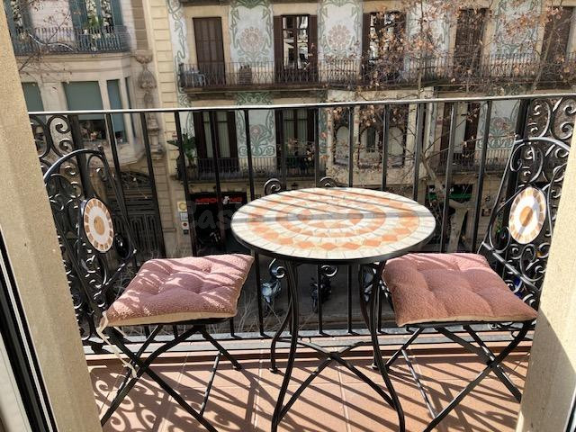 ESPECTACULAR PISO REFORMADO EN CALLE BRUC - DIAGONAL