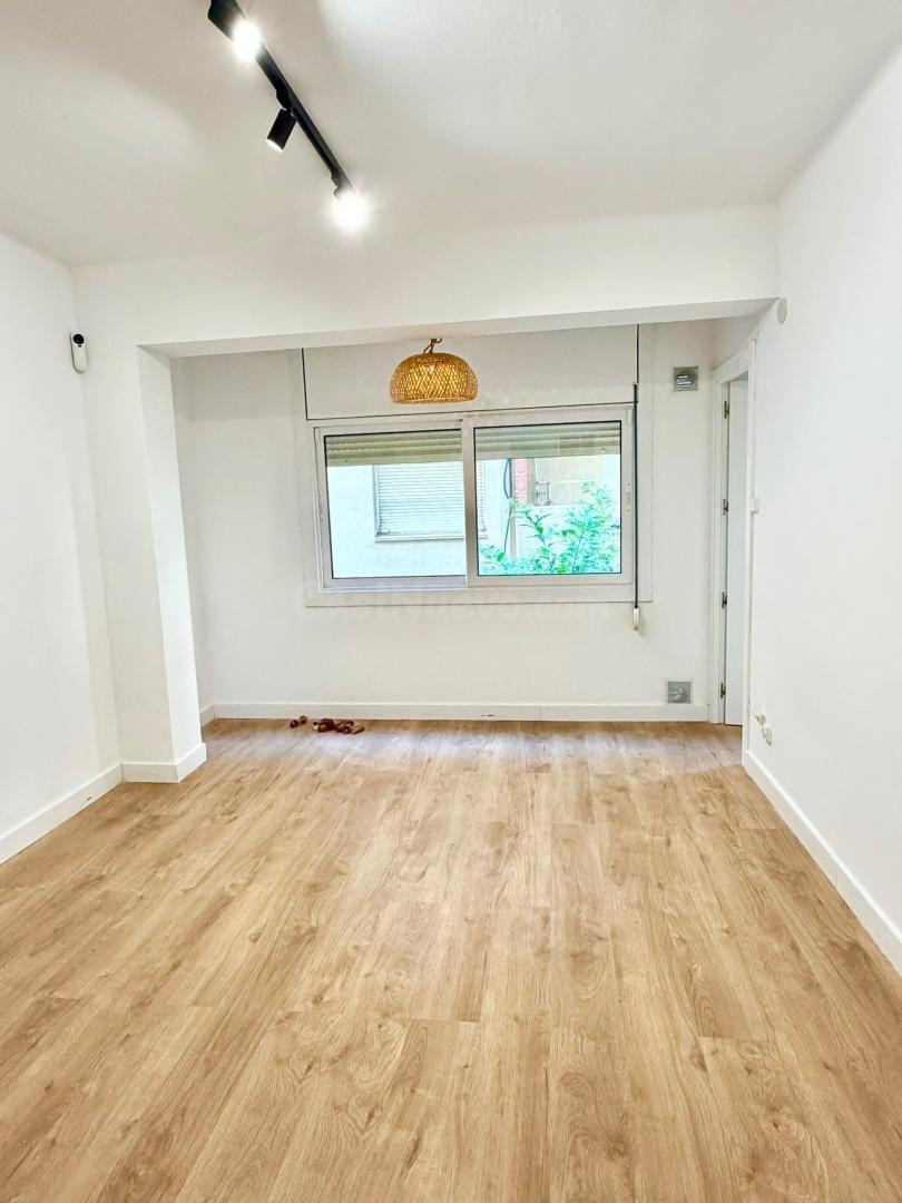 APARTAMENTO EN VENTA A 50 METROS DE LA PLAYA