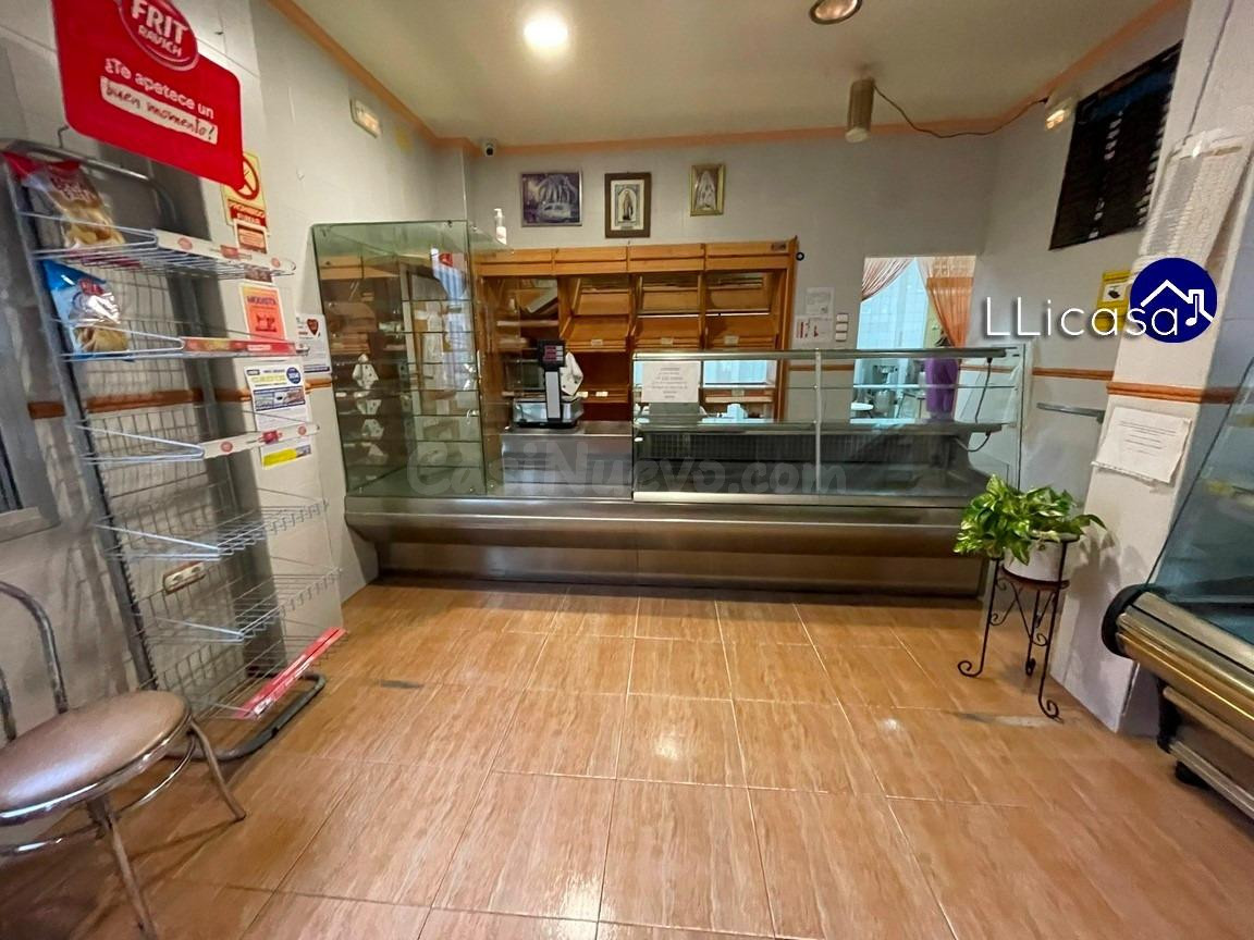 Negocio 4 habitaciones 250m² en venta - Pedralba Pueblo
